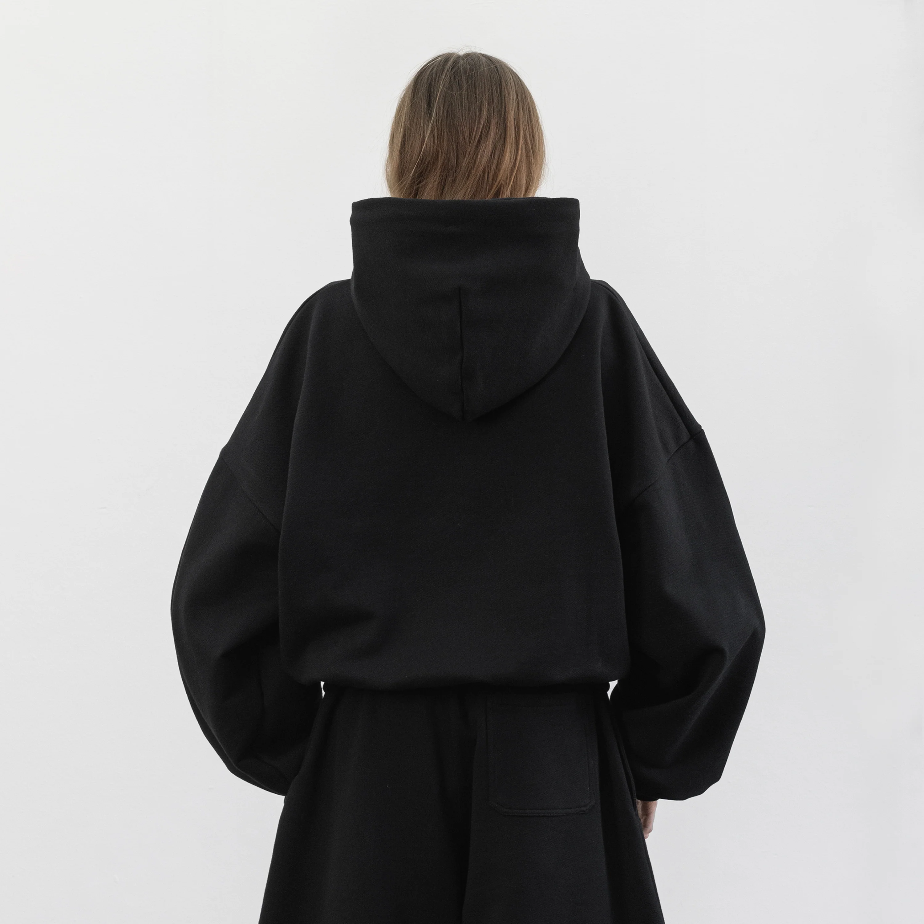 Balloon Fleece Hoodie (Black) - Image 5